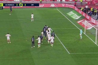 Watch: Former Arsenal player Sead Kolasinac scores an incredible last minute winner for Marseille to beat Monaco 3-2