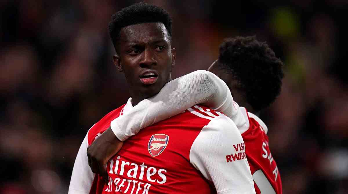 Eddie Nketia becomes the first Arsenal player to score 2 league goals against Man Utd in 8 years